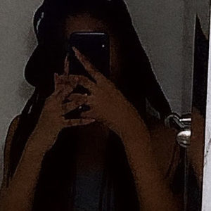 Meet your Posher, Gabby